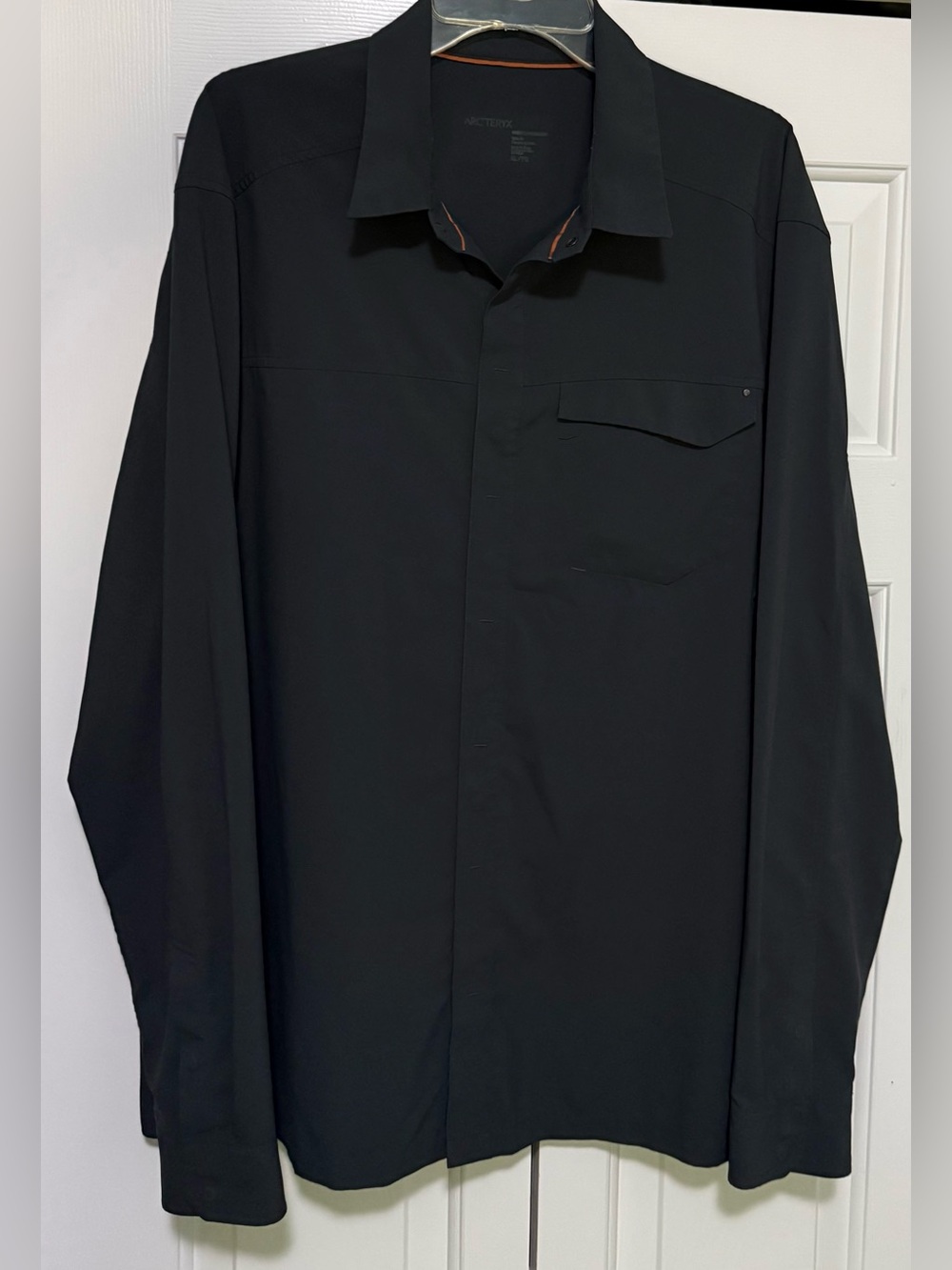 Arcteryx Skyline Vintage Mens XL Black Polyester Snap Button Shirt *Collar Fray
